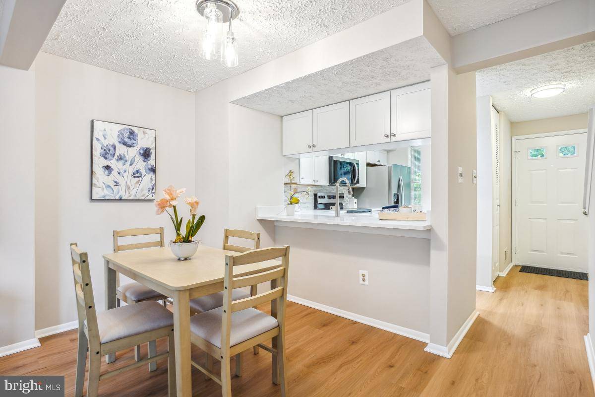 Laurel, MD 20723,9220 REDBRIDGE CT
