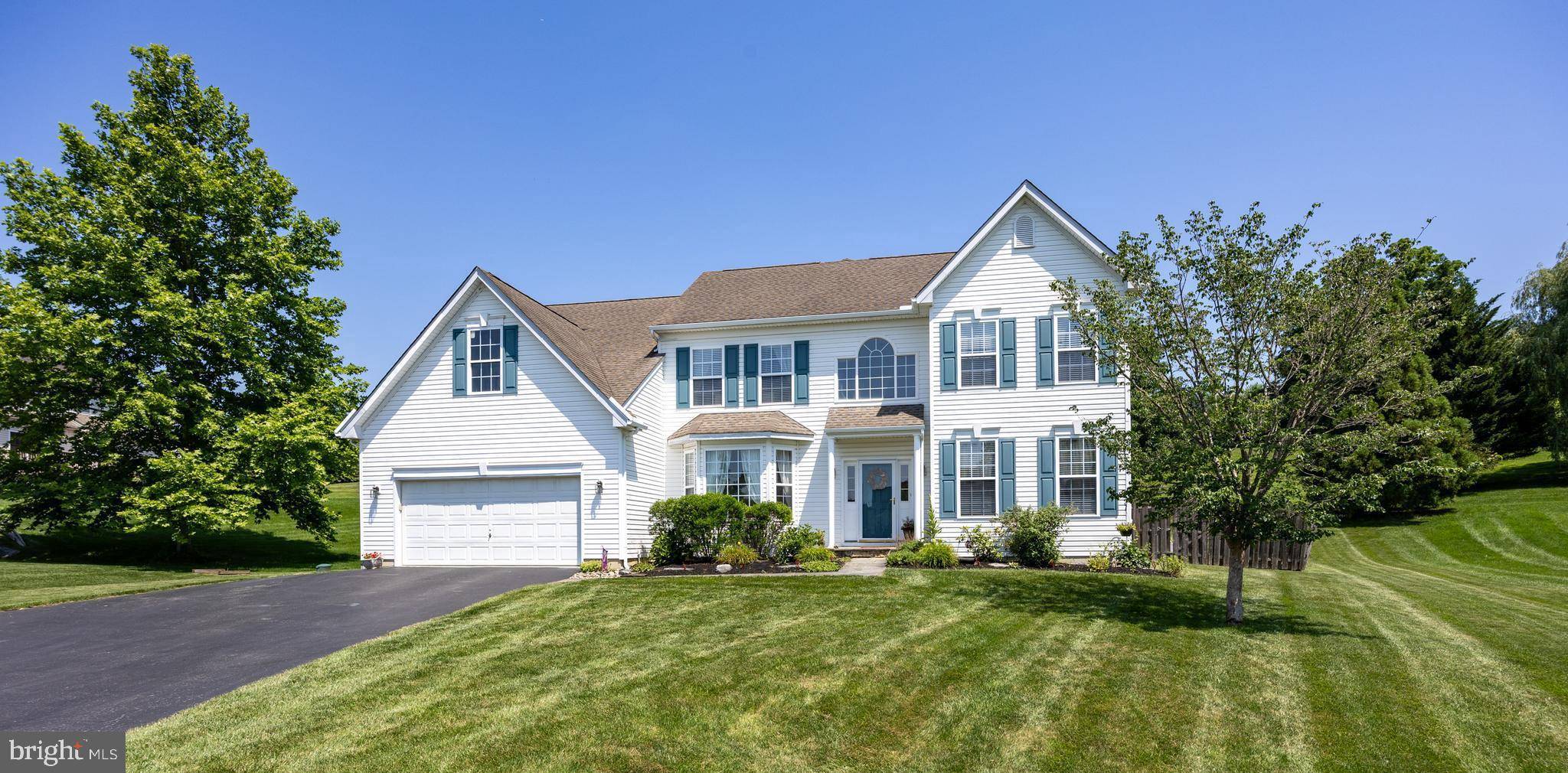 Downingtown, PA 19335,408 COUNTRY EDGE CIR