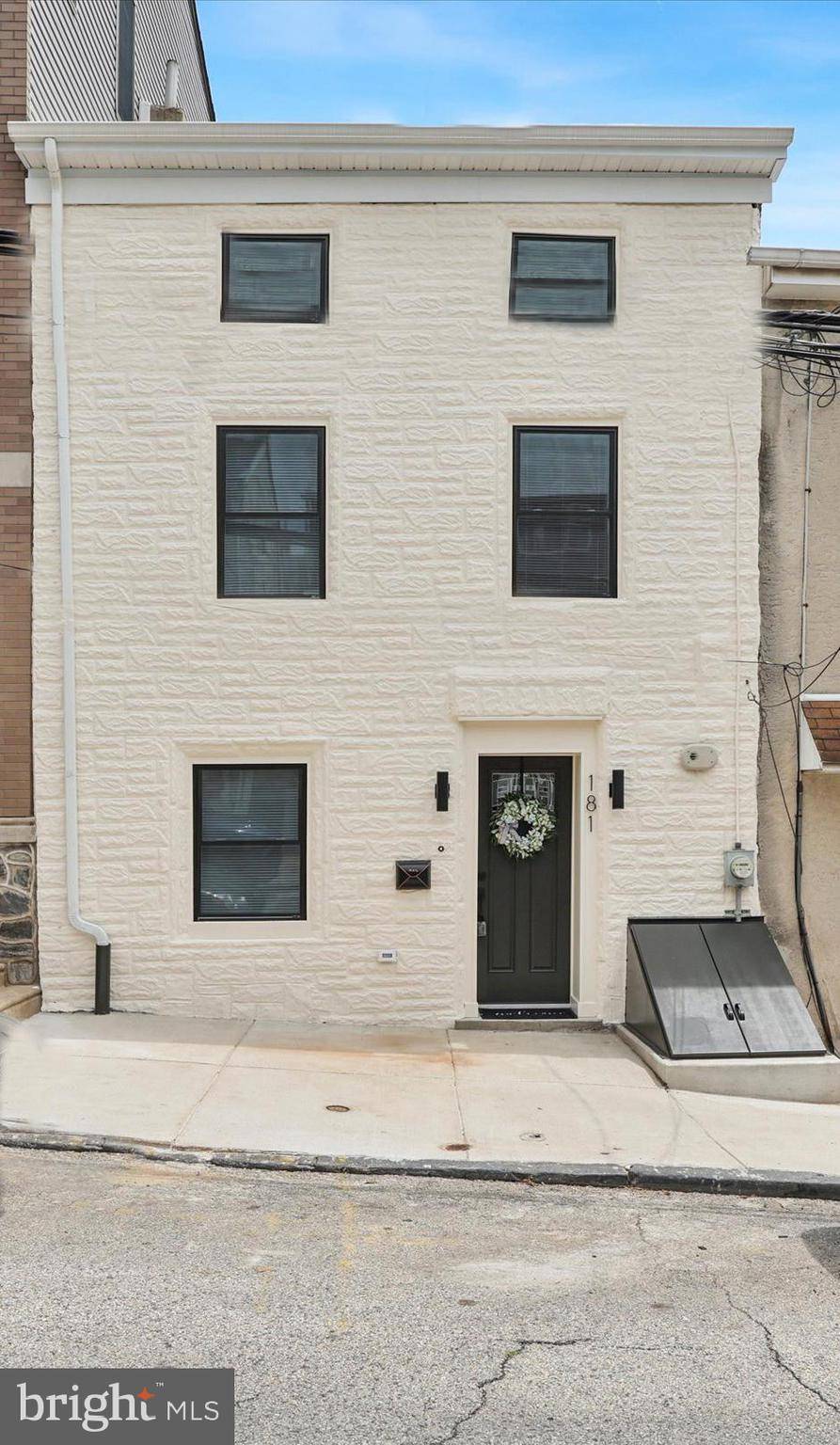 Philadelphia, PA 19127,181 LEVERING ST