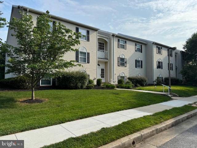 Lutherville Timonium, MD 21093,10 BROOKING CT #102