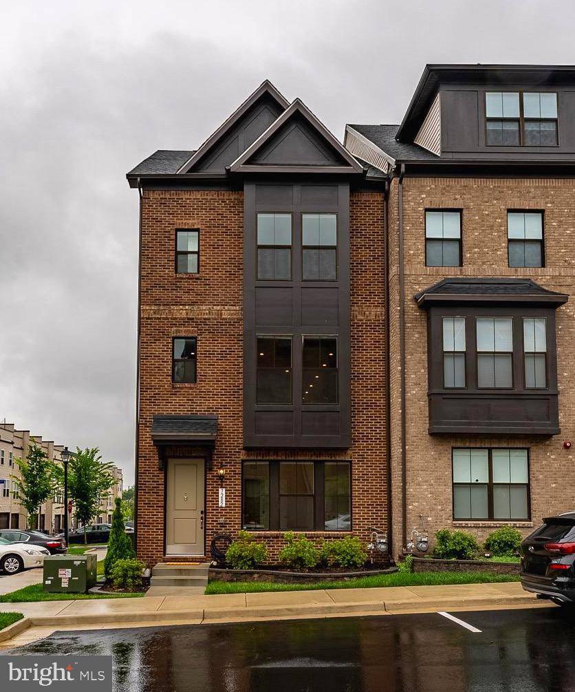 Alexandria, VA 22306,7282 NITTANY LN