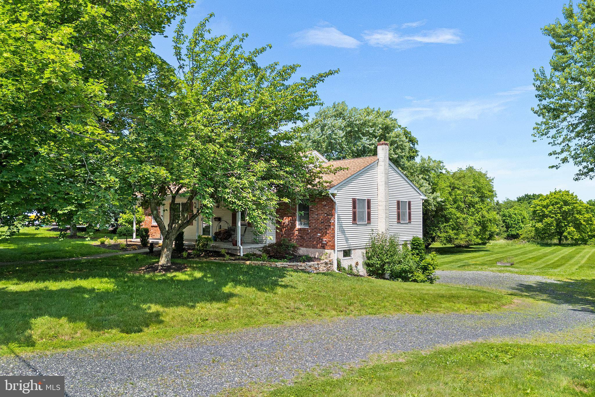Red Hill, PA 18076,136 MAIN ST