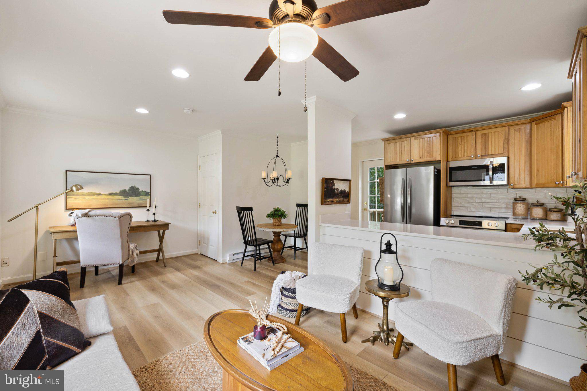 Bluemont, VA 20135,394 WHITE OAK LN