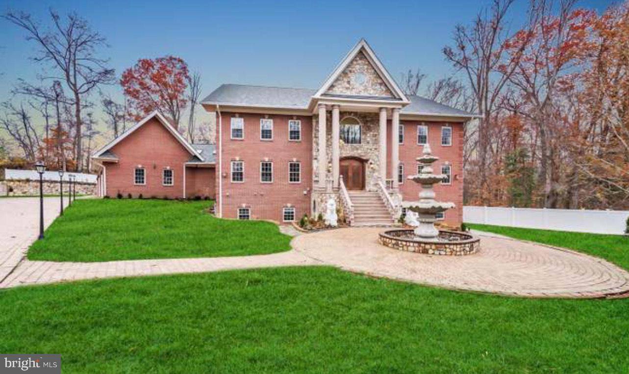 Mclean, VA 22101,1712 BRIAR RIDGE RD