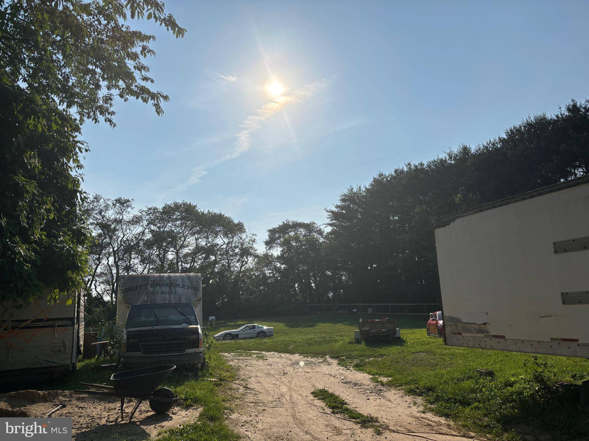 Elmer, NJ 08318,242 CENTER RD