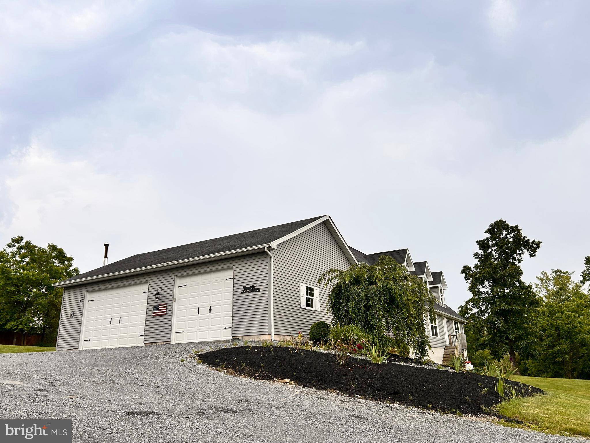 Bellefonte, PA 16823,104 FOX TAIL LN
