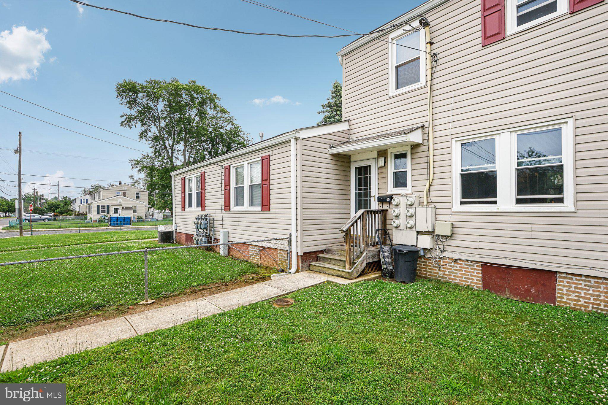 Eatontown, NJ 07724,40 BARKER AVE