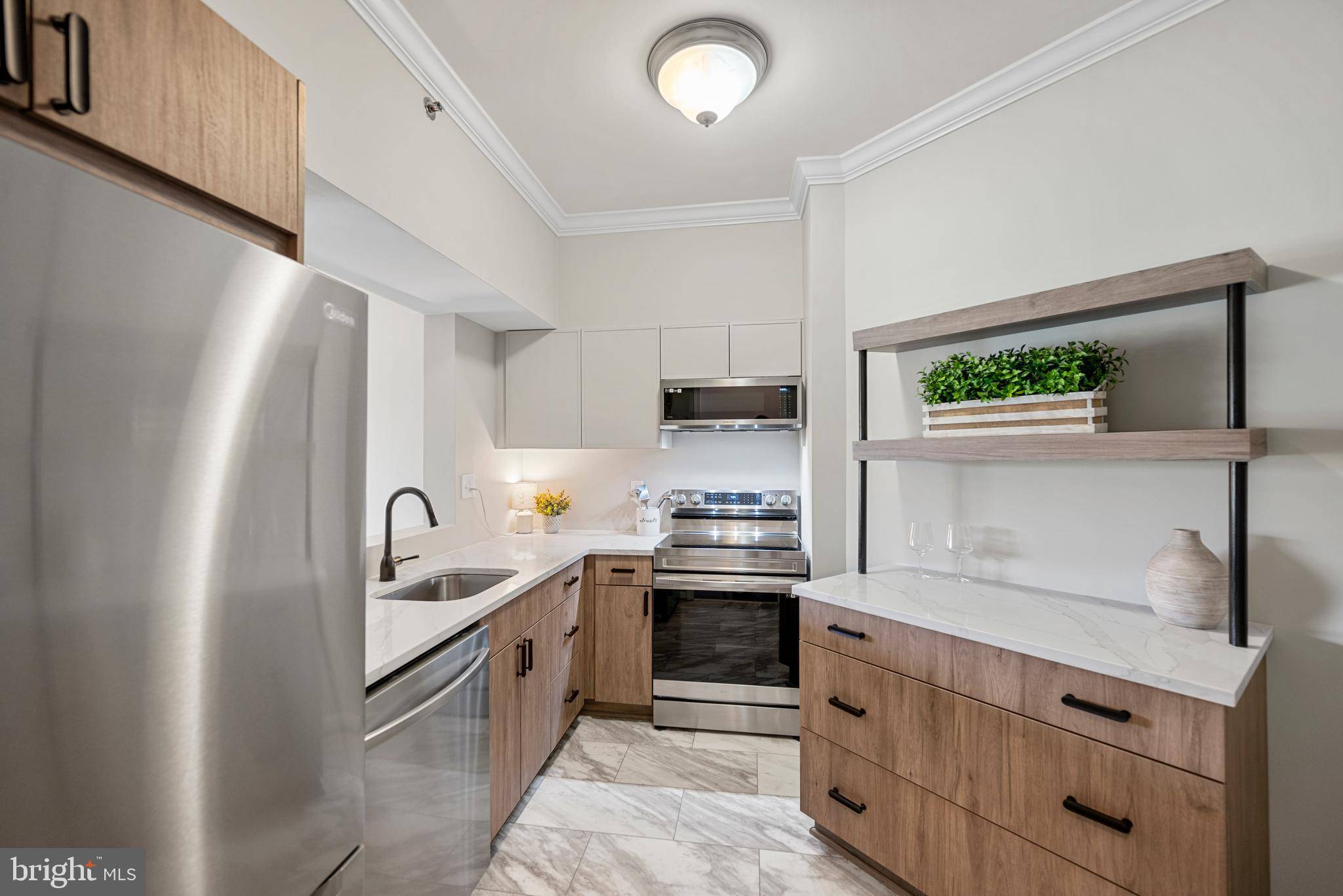 Alexandria, VA 22314,610 N WEST ST #503