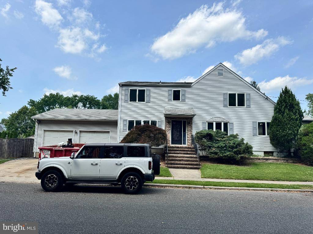 Hamilton, NJ 08610,77 WERT AVE