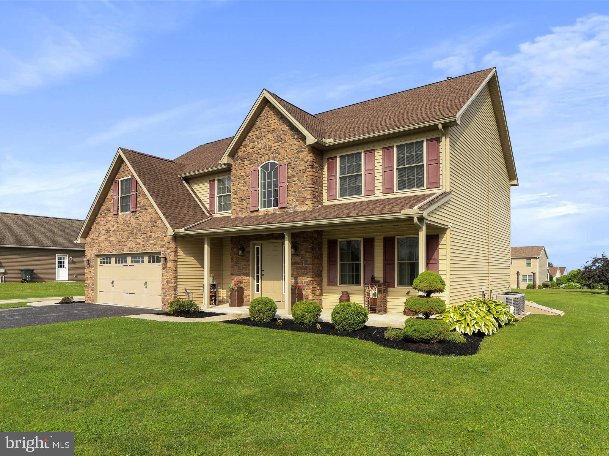 Chambersburg, PA 17202,647 WARM SPRING RD