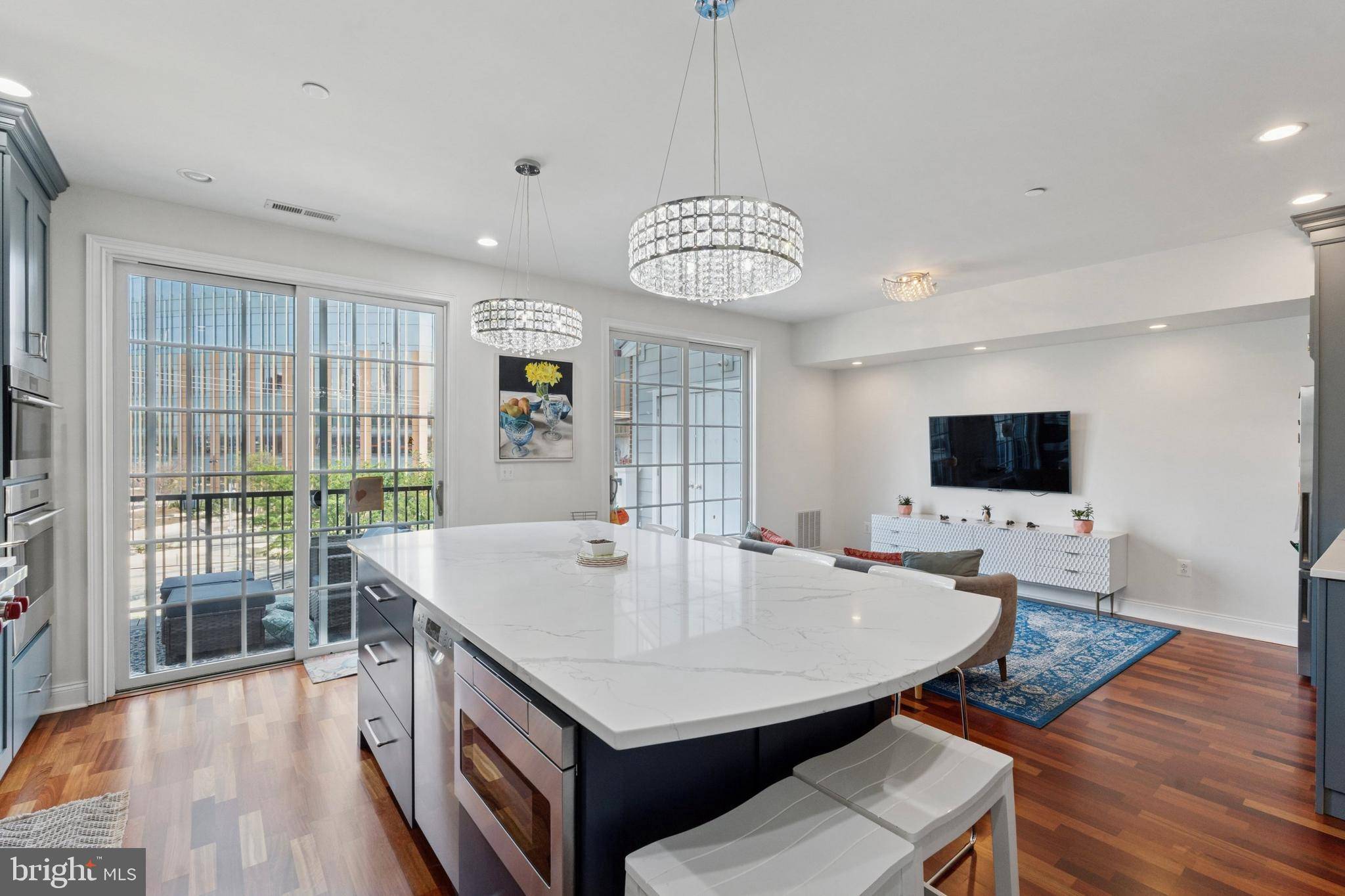 Philadelphia, PA 19146,406 REGATTA DR