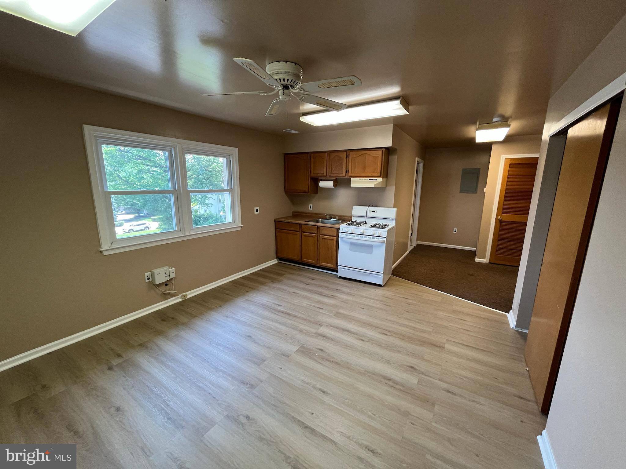Glenside, PA 19038,1000 E WILLOW GROVE AVE