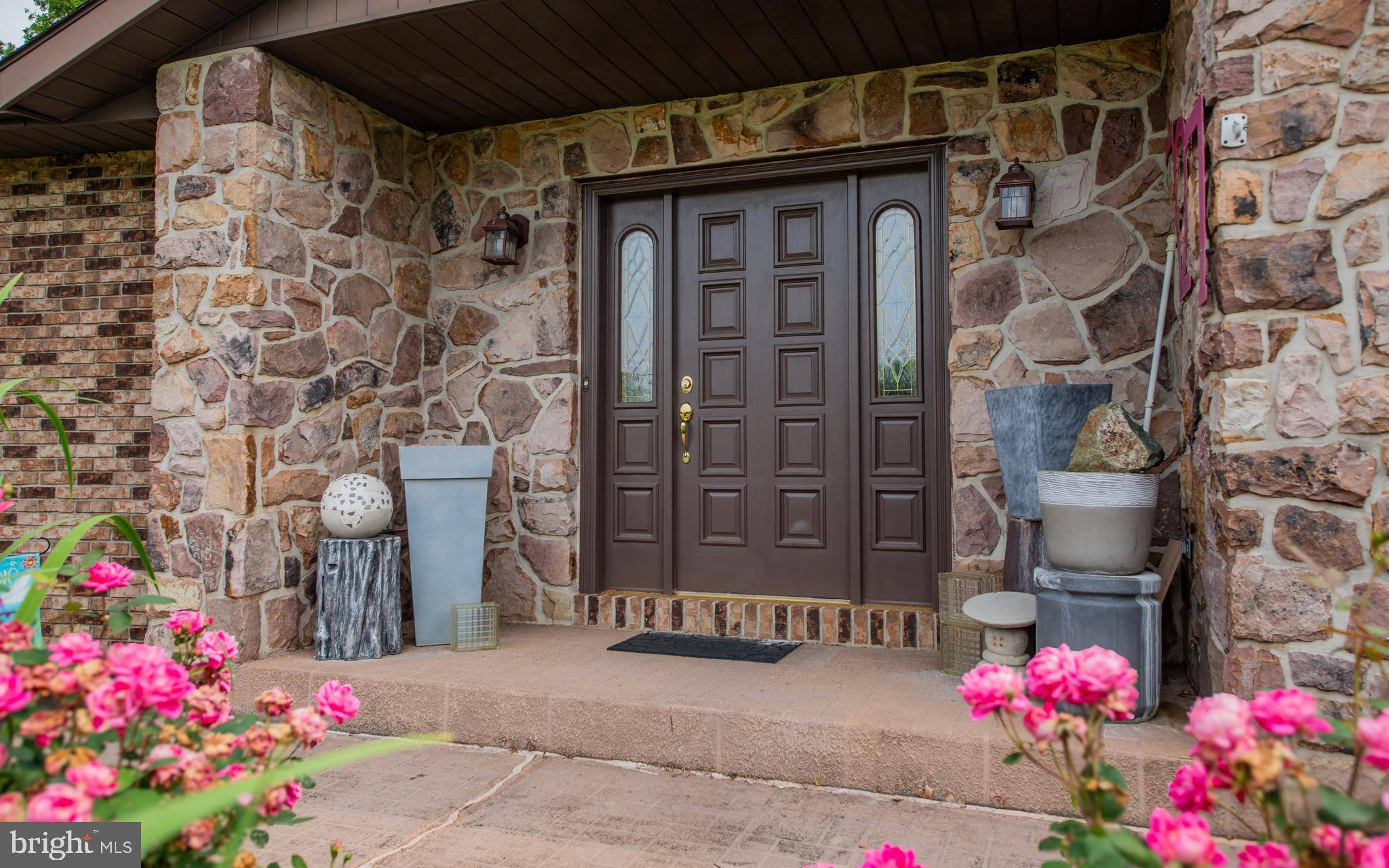 Mill Hall, PA 17751,727 RIDGE ROAD