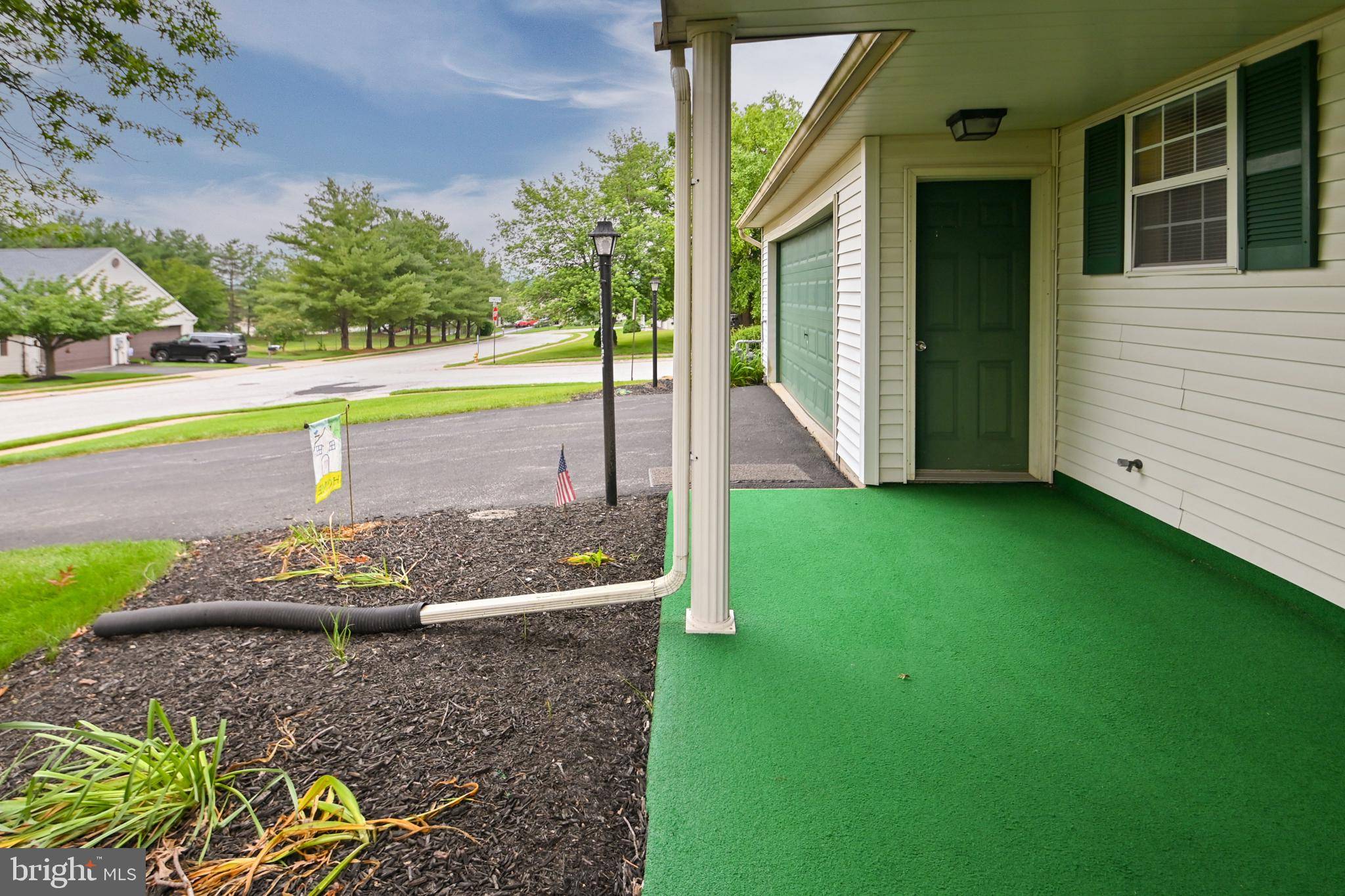 Dover, PA 17315,3265 FALCON LN #16A