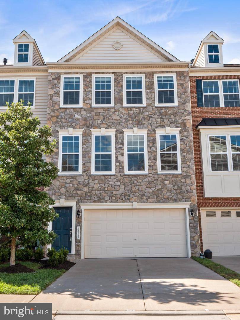 Chantilly, VA 20152,24847 MASON DALE TER