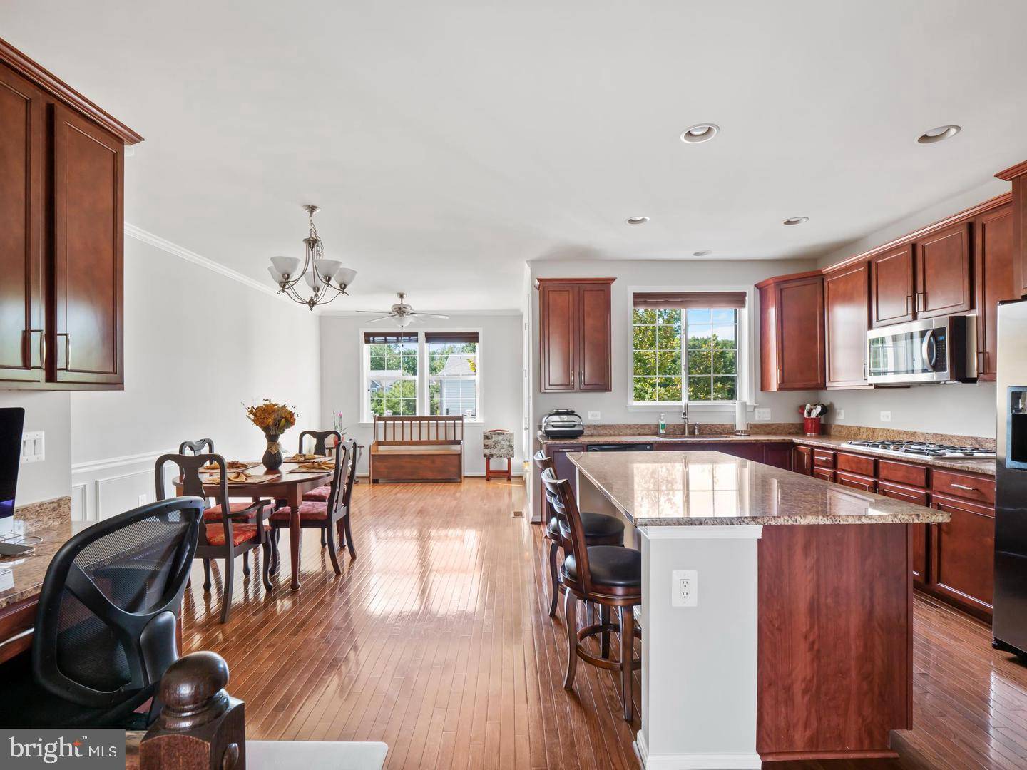 Chantilly, VA 20152,24847 MASON DALE TER