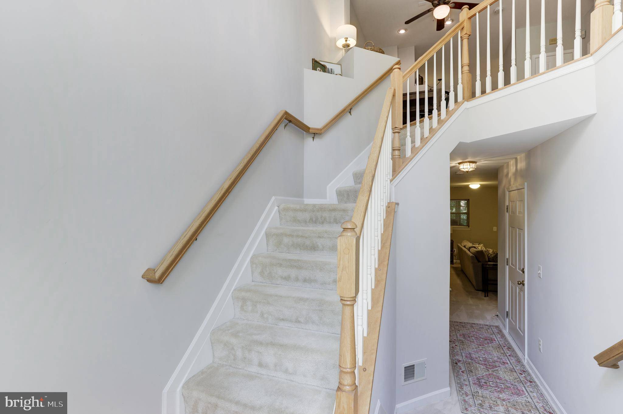 Reston, VA 20194,1234 WILD HAWTHORN WAY