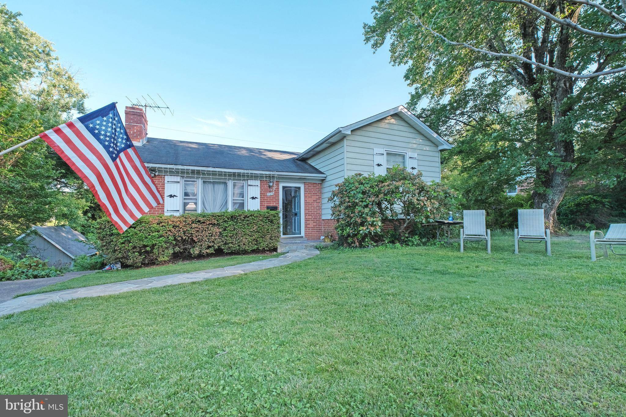 Falls Church, VA 22043,2125 MCKAY ST