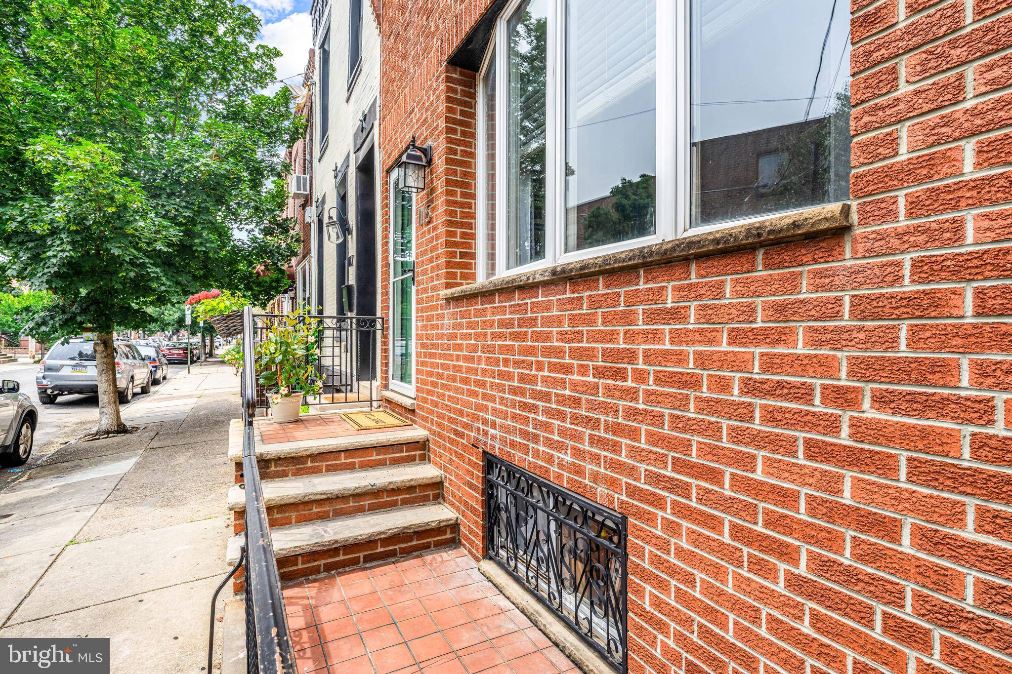 Philadelphia, PA 19148,1115 MOORE ST