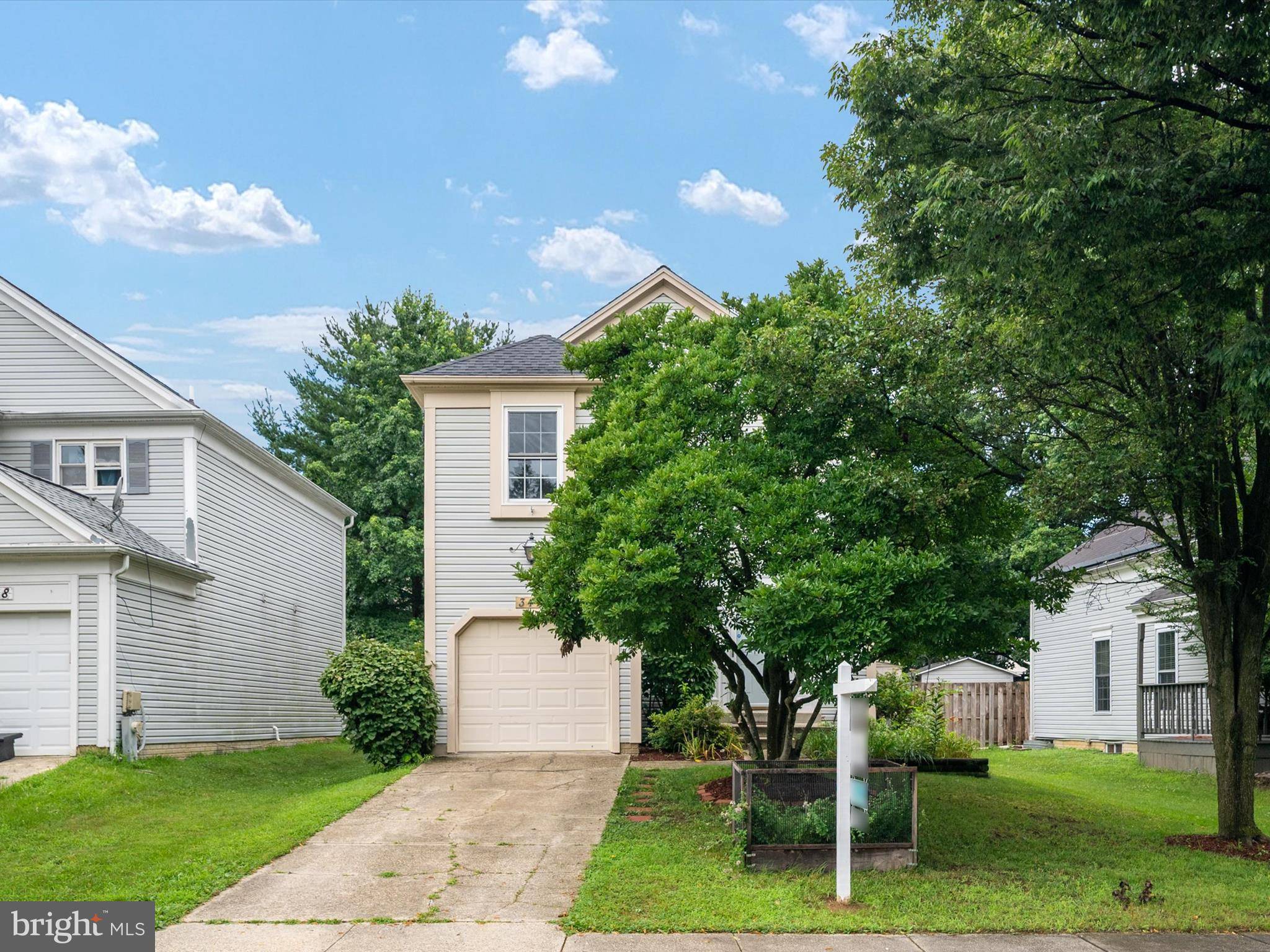 Bowie, MD 20716,3410 EVERETTE DR
