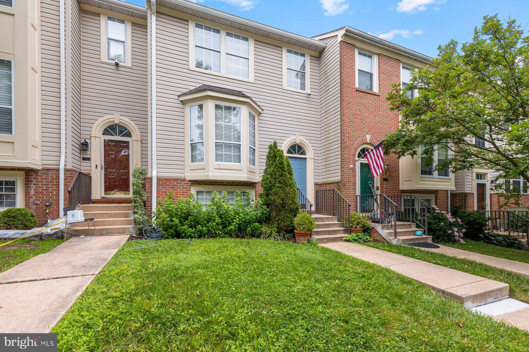 Ellicott City, MD 21043,7677 BLUEBERRY HILL LN