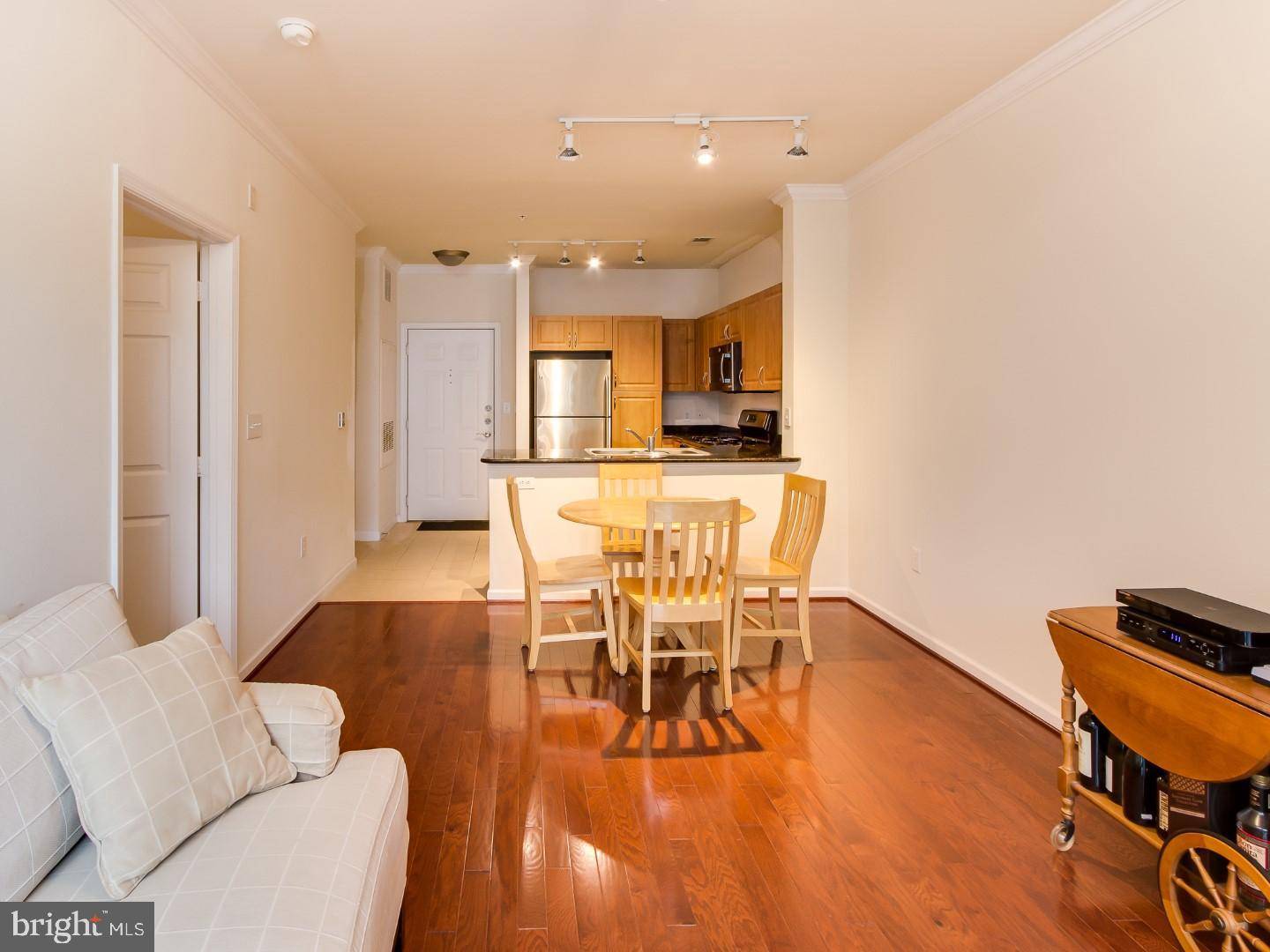 Herndon, VA 20171,12941 CENTRE PARK CIR #222
