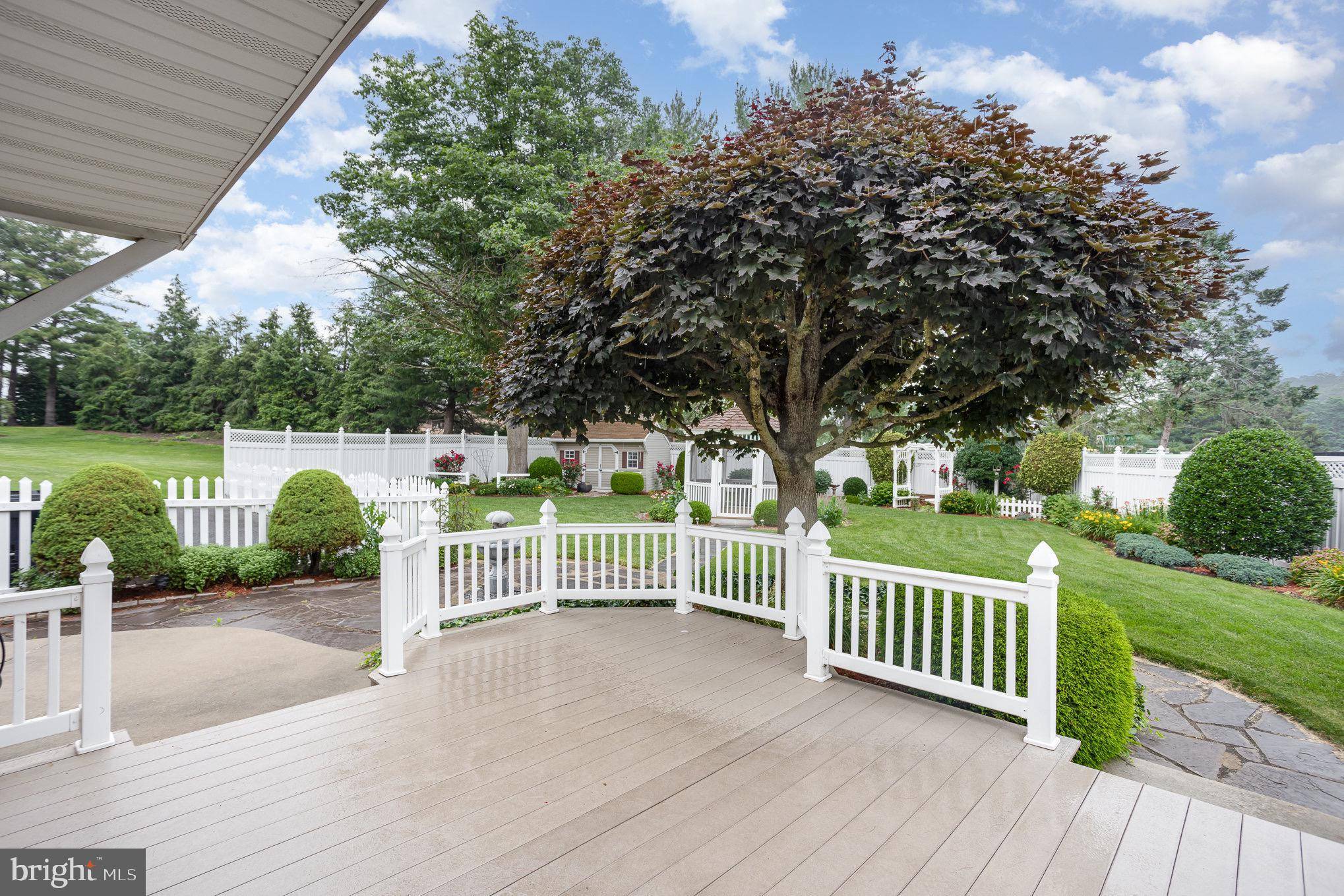 Akron, PA 17501,247 MILLER RD