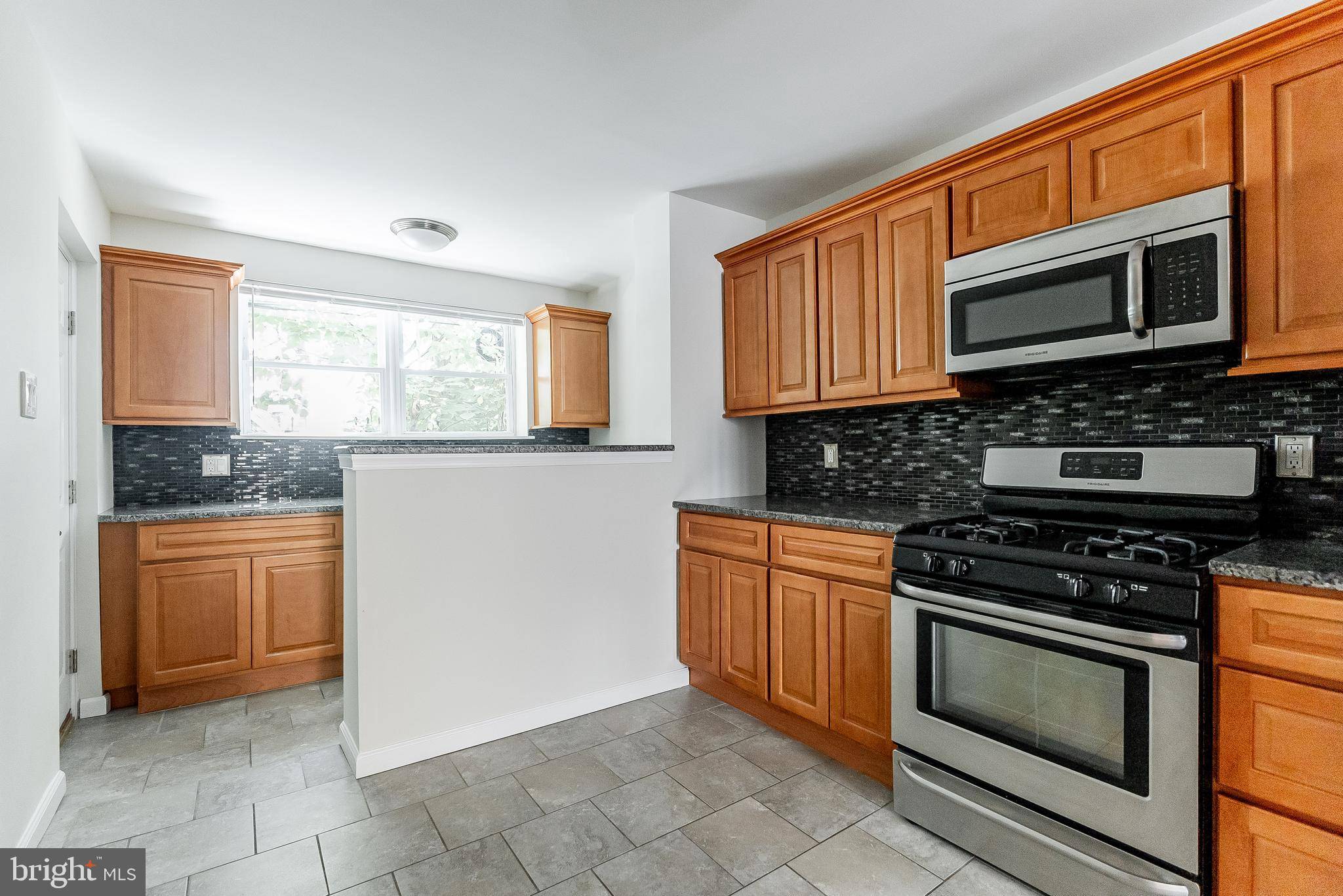 Philadelphia, PA 19148,2631 S JUNIPER ST