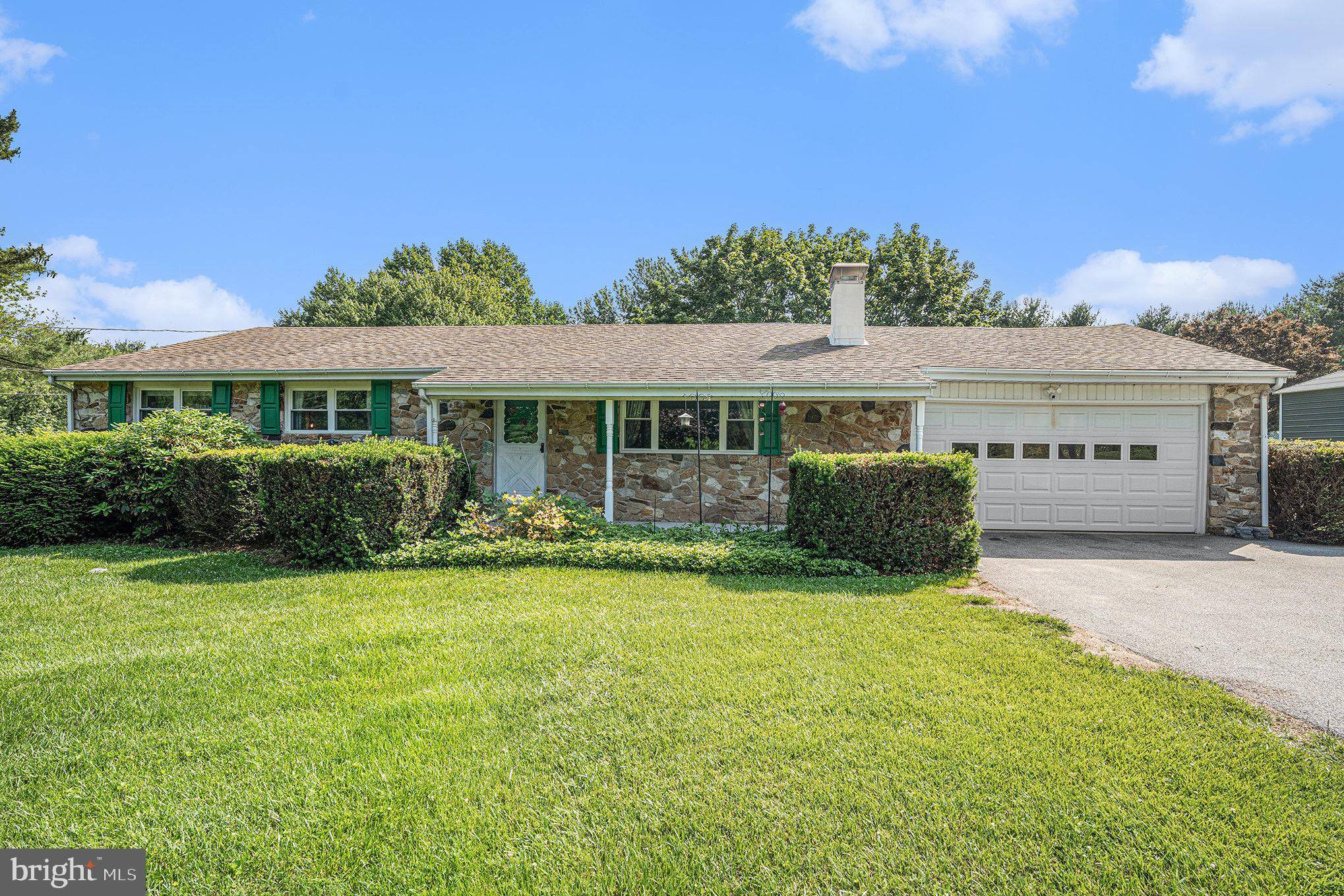 Cochranville, PA 19330,428 PUSEY MILL RD