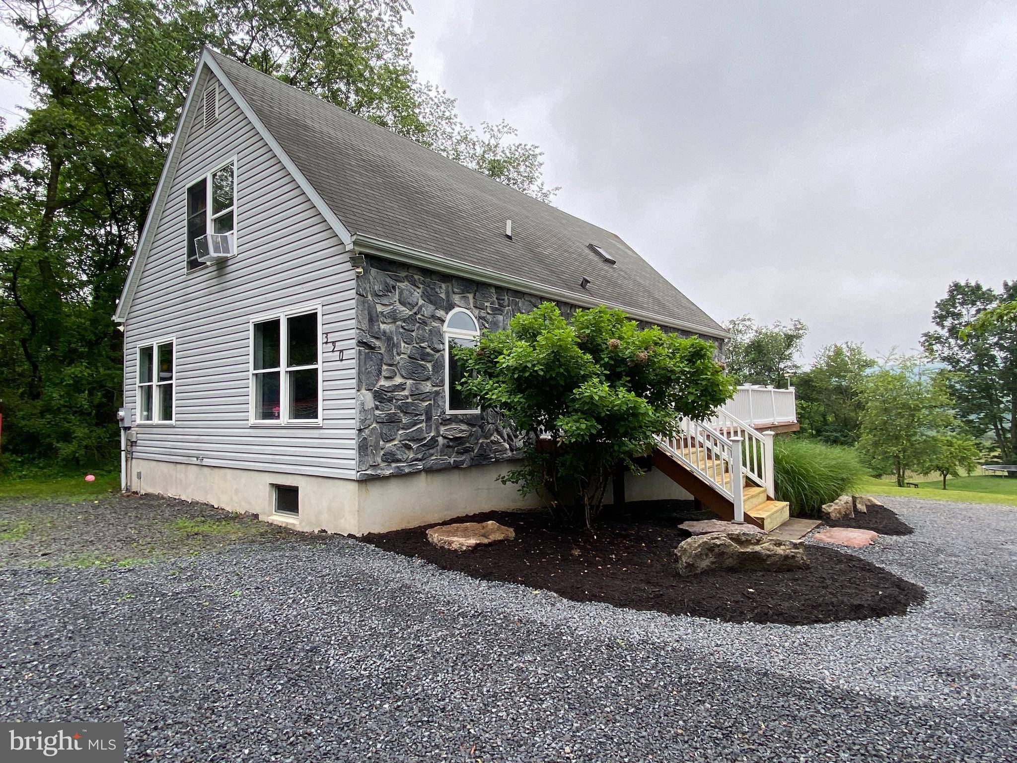 Schuylkill Haven, PA 17972,390 SUMMER HILL RD