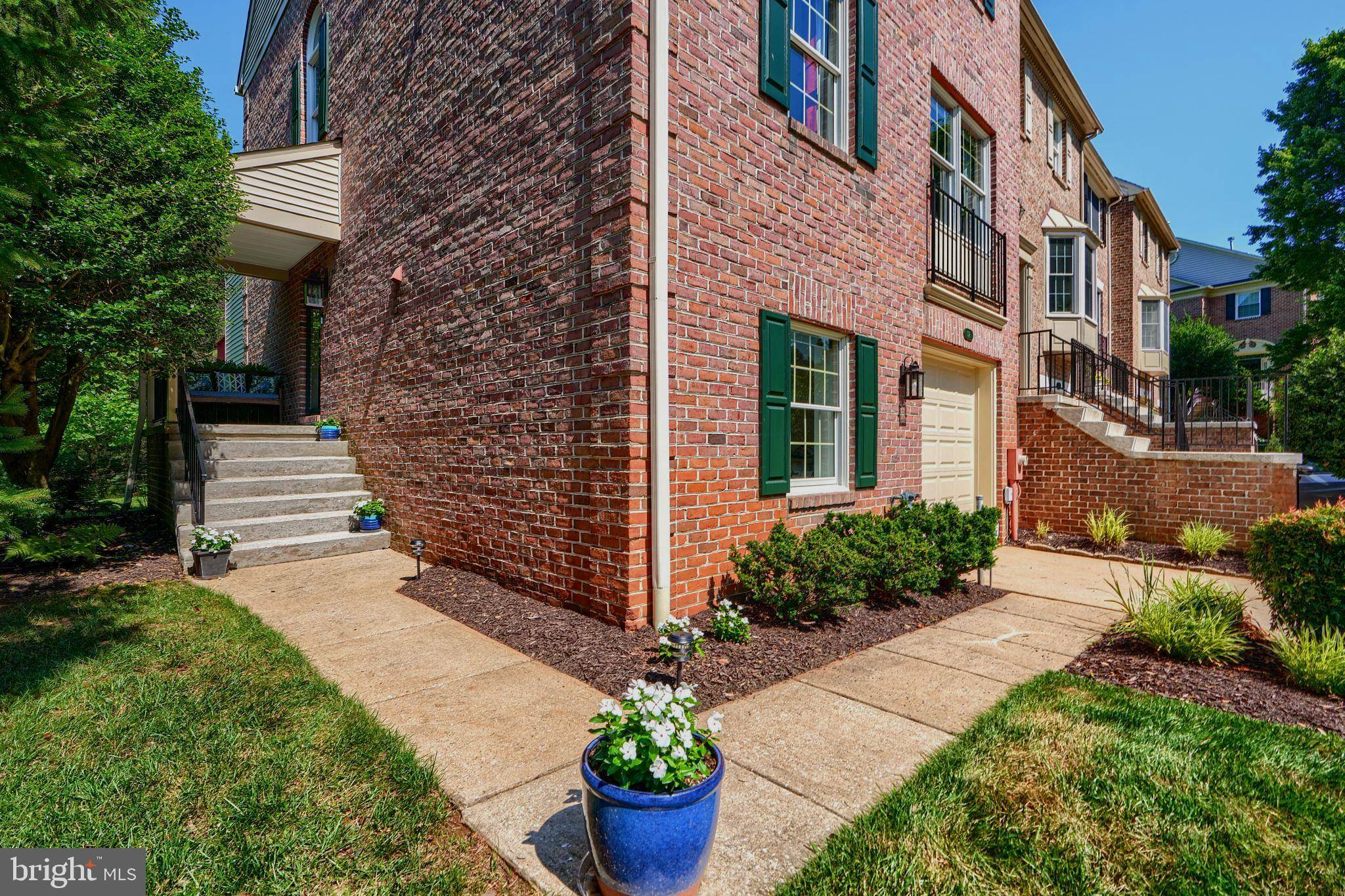 Lutherville Timonium, MD 21093,518 KINSALE RD