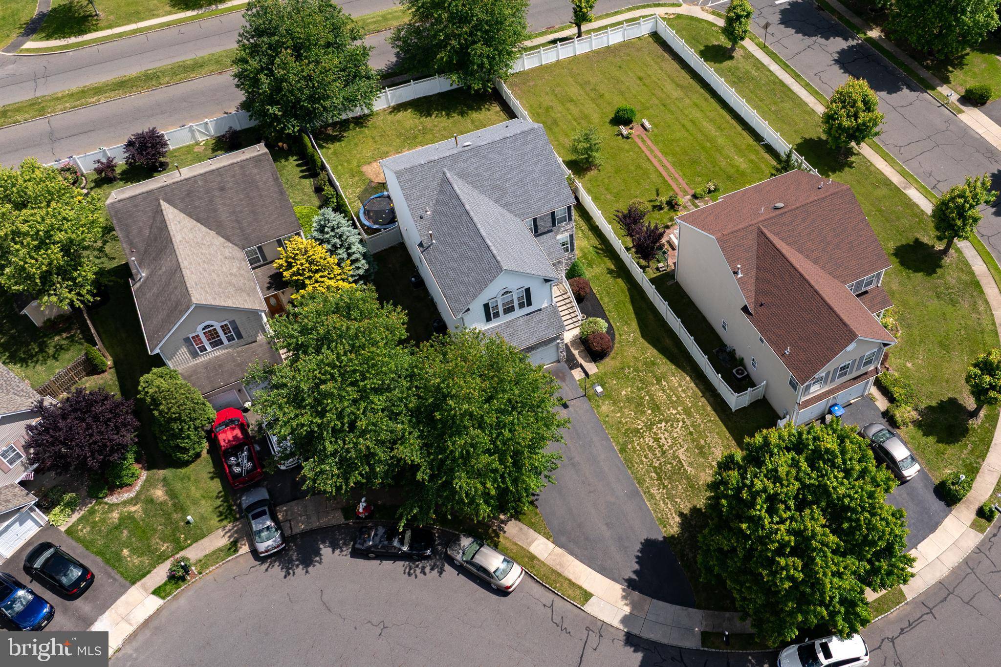 Columbus, NJ 08022,10 JASPER DR