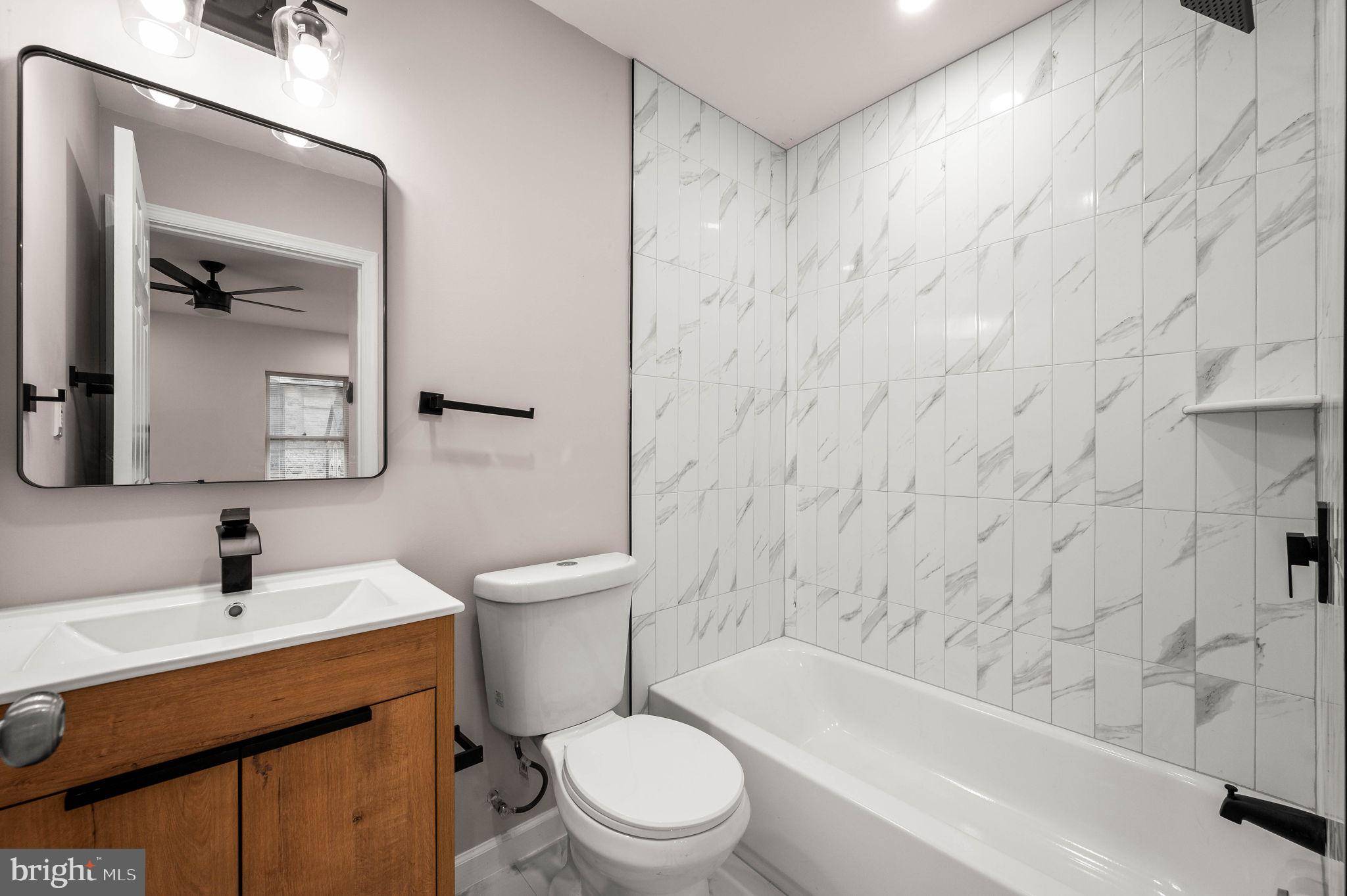 Philadelphia, PA 19123,437-39 W GIRARD AVE #3