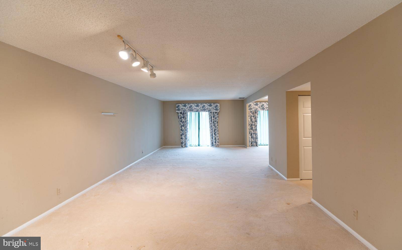 King Of Prussia, PA 19406,20630 VALLEY FORGE CIR #630