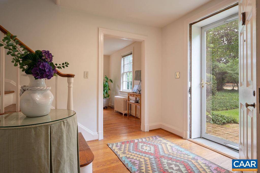 Charlottesville, VA 22901,1614 MEADOWBROOK HEIGHTS RD