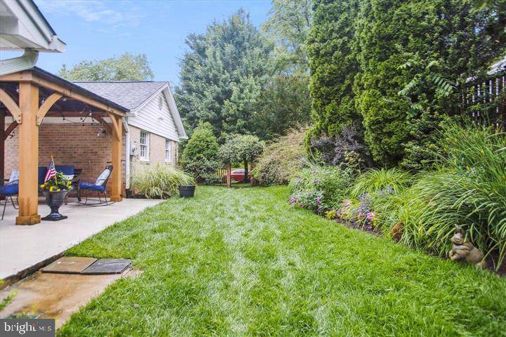 Mclean, VA 22102,1354 MACBETH ST