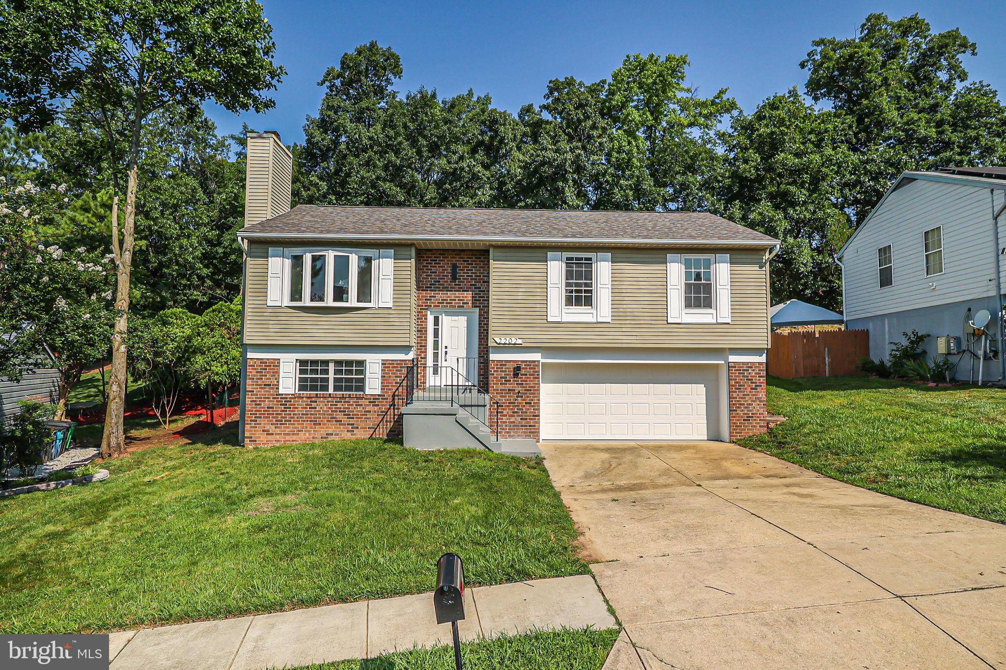 Oxon Hill, MD 20745,2202 NORLINDA AVE