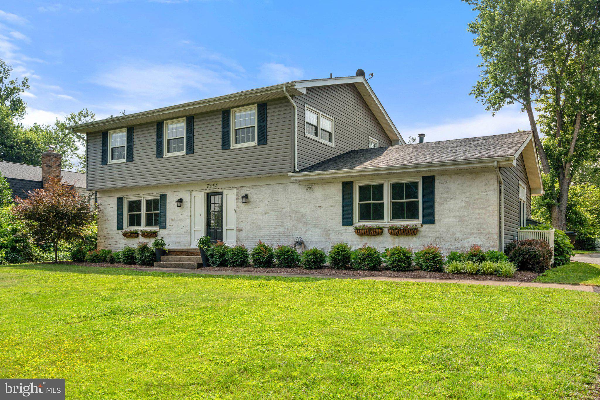 Warrenton, VA 20187,7277 MOSBY DR