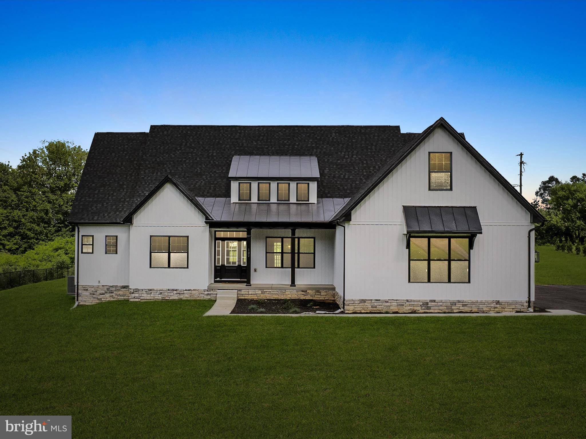 Martinsburg, WV 25403,139 ELEGANT DR