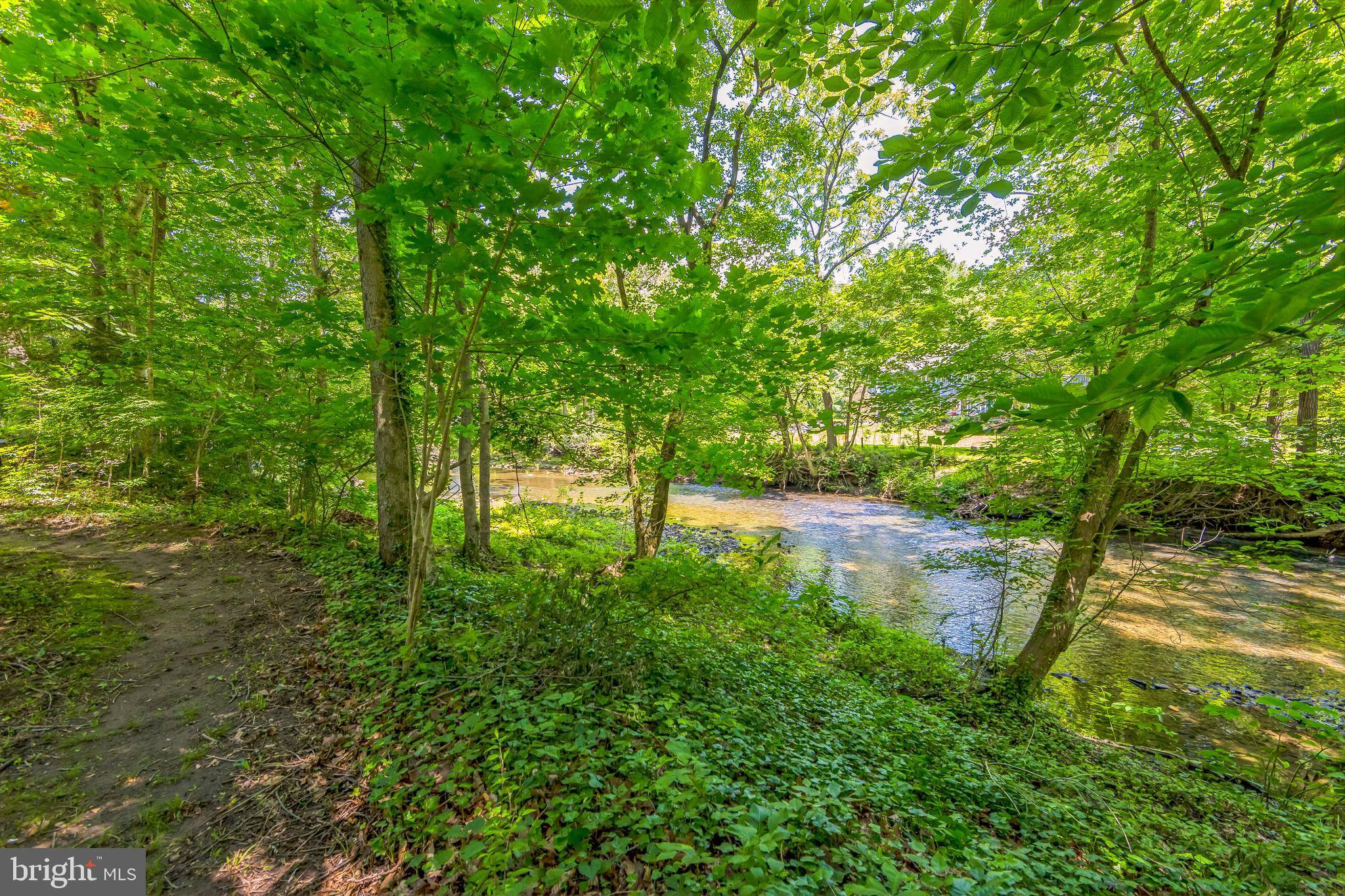 Media, PA 19063,361 E KNOWLTON RD