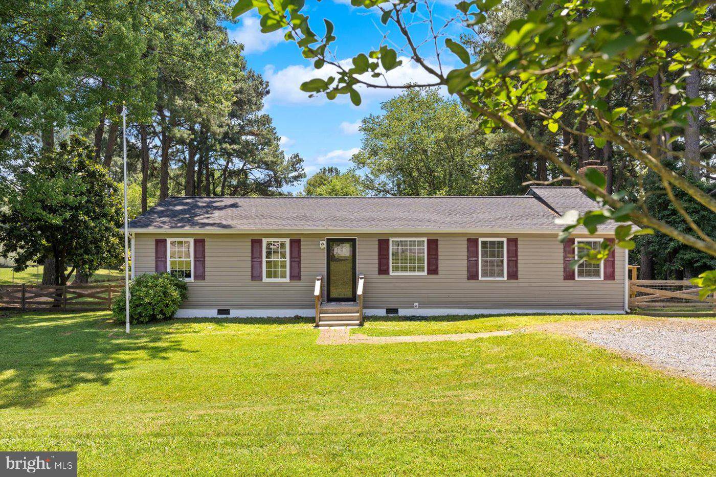 Fredericksburg, VA 22407,9606 RAPIDAN DR