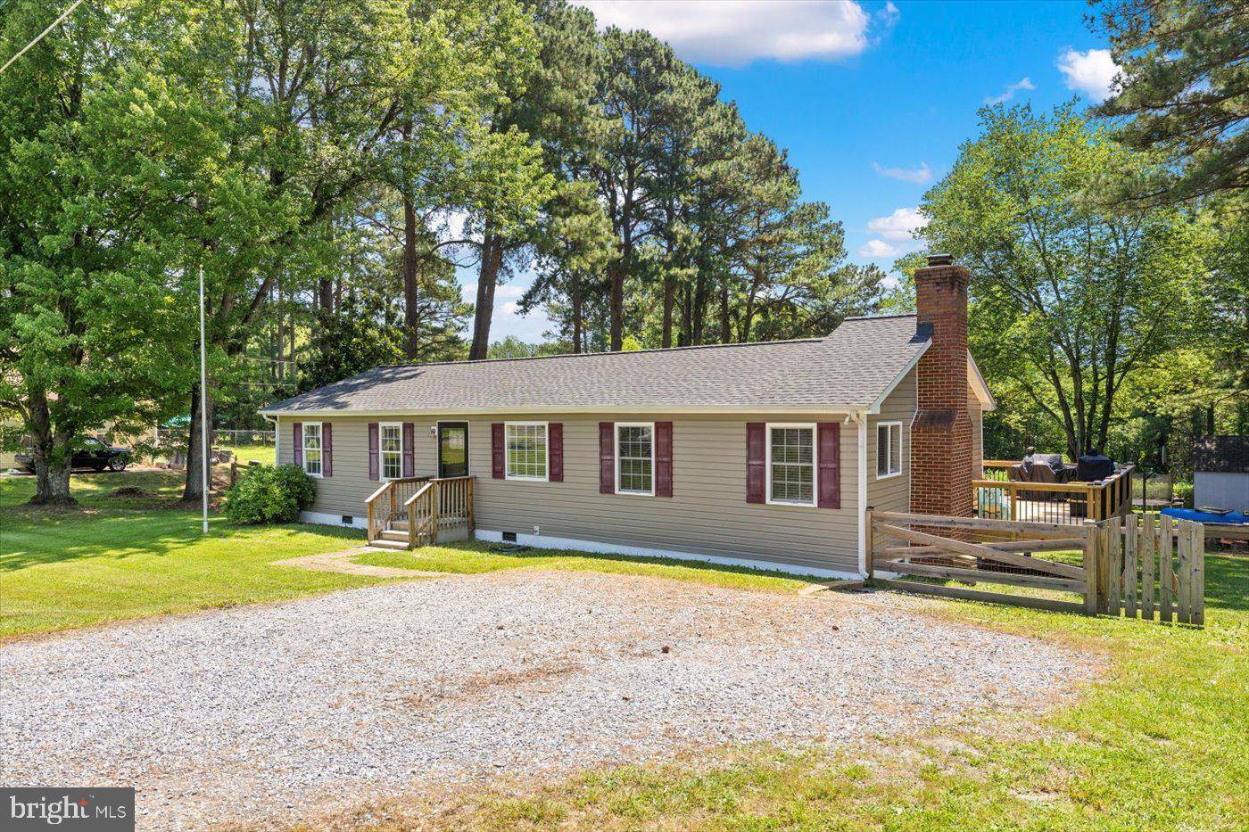 Fredericksburg, VA 22407,9606 RAPIDAN DR