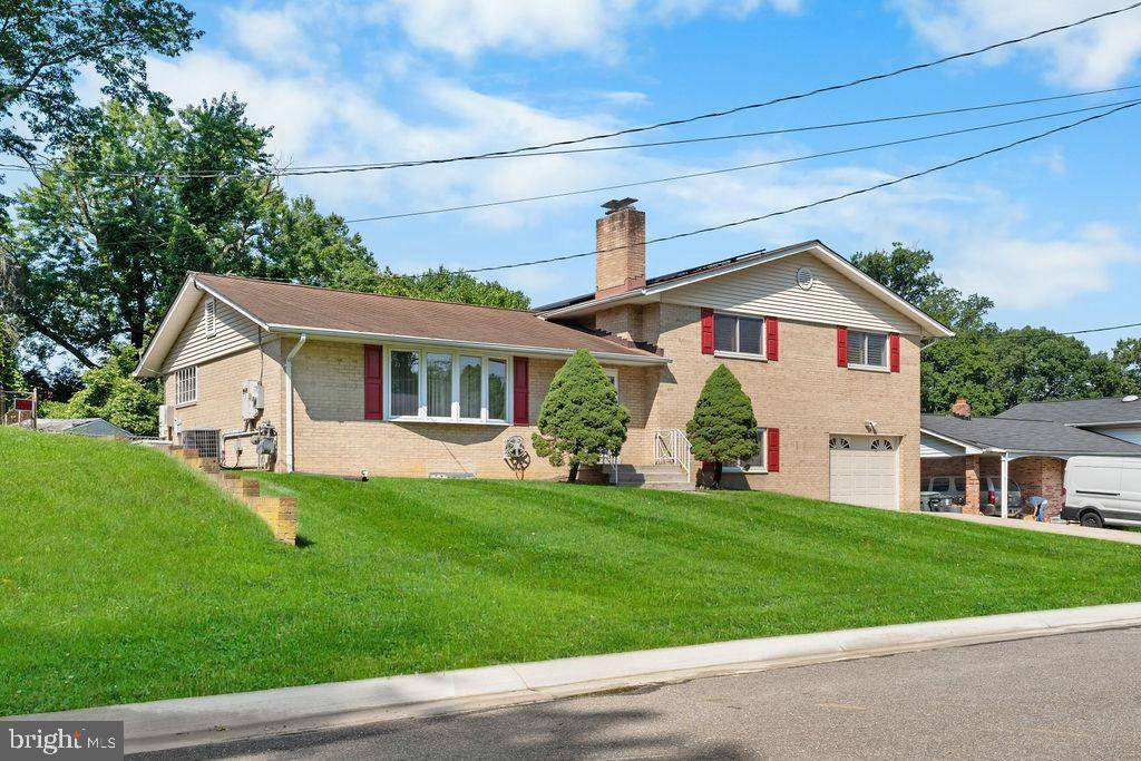 Temple Hills, MD 20748,6411 GIFFORD LN