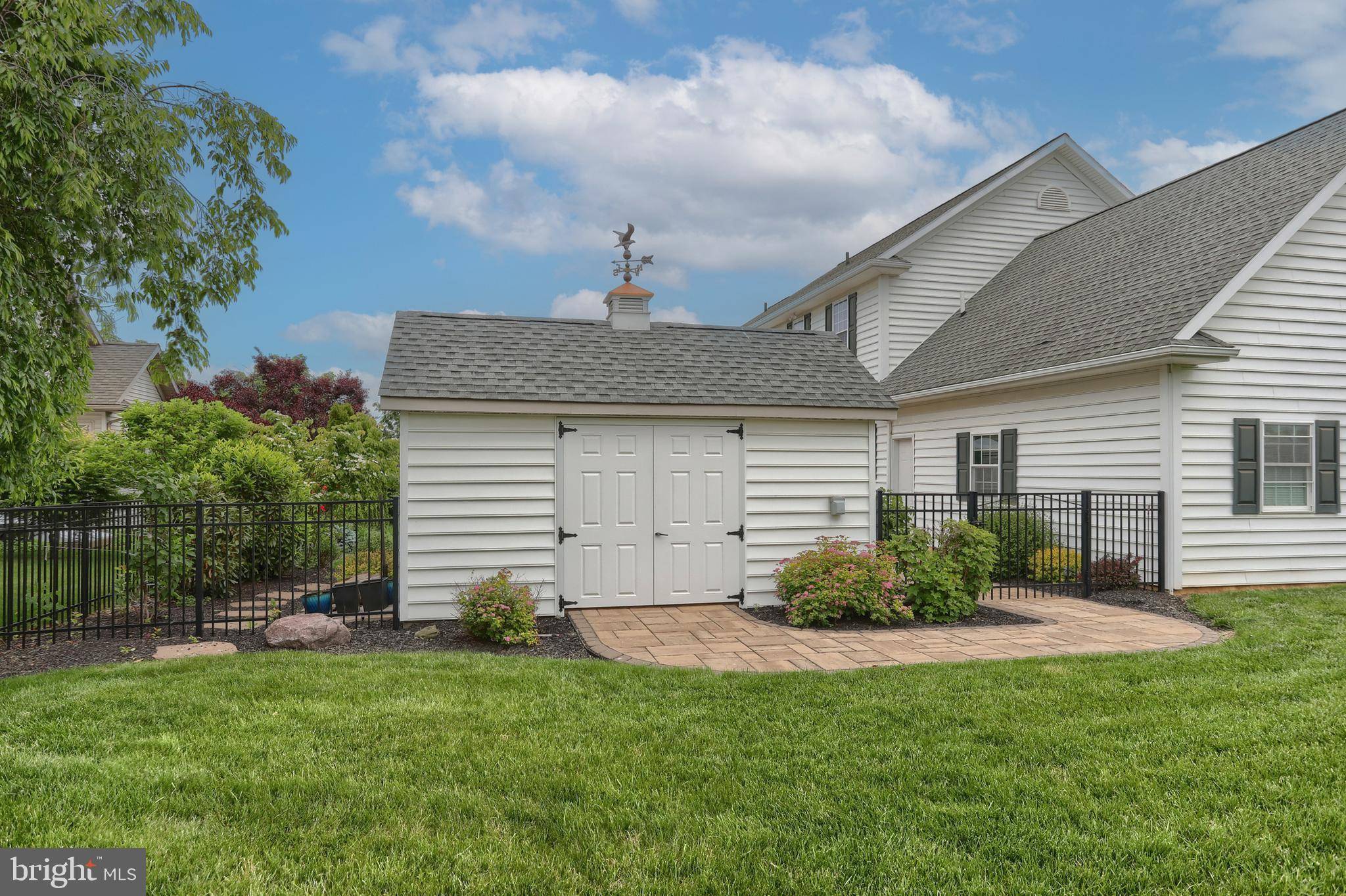 Lebanon, PA 17042,395 OLDE MEADOW LN