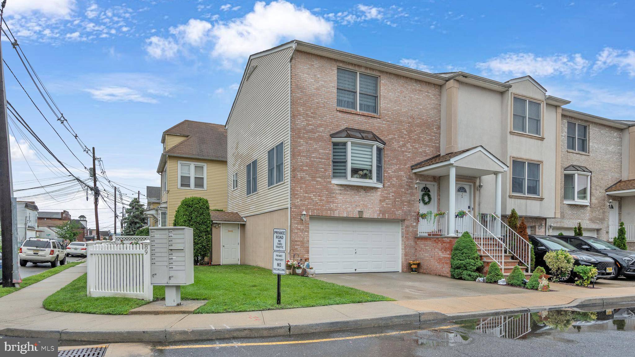 Garfield, NJ 07026,89 PLAUDERVILLE AVE