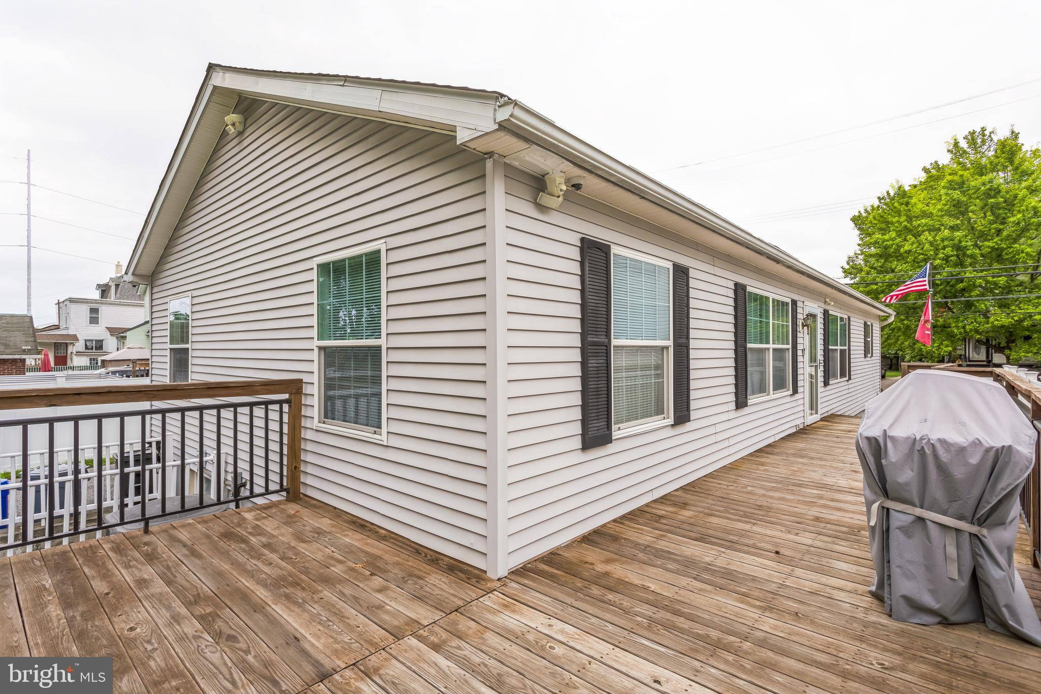 Prospect Park, PA 19076,1622 AMOSLAND RD
