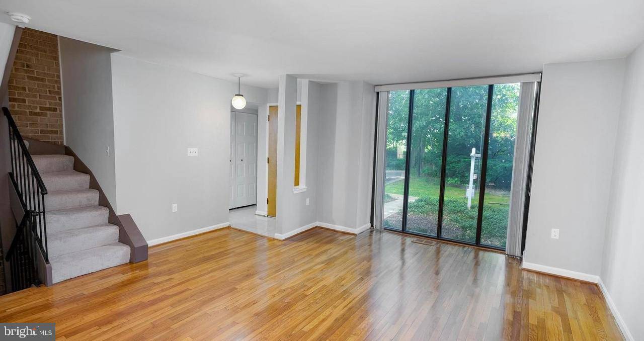 Potomac, MD 20854,7952 INVERNESS RIDGE ROAD