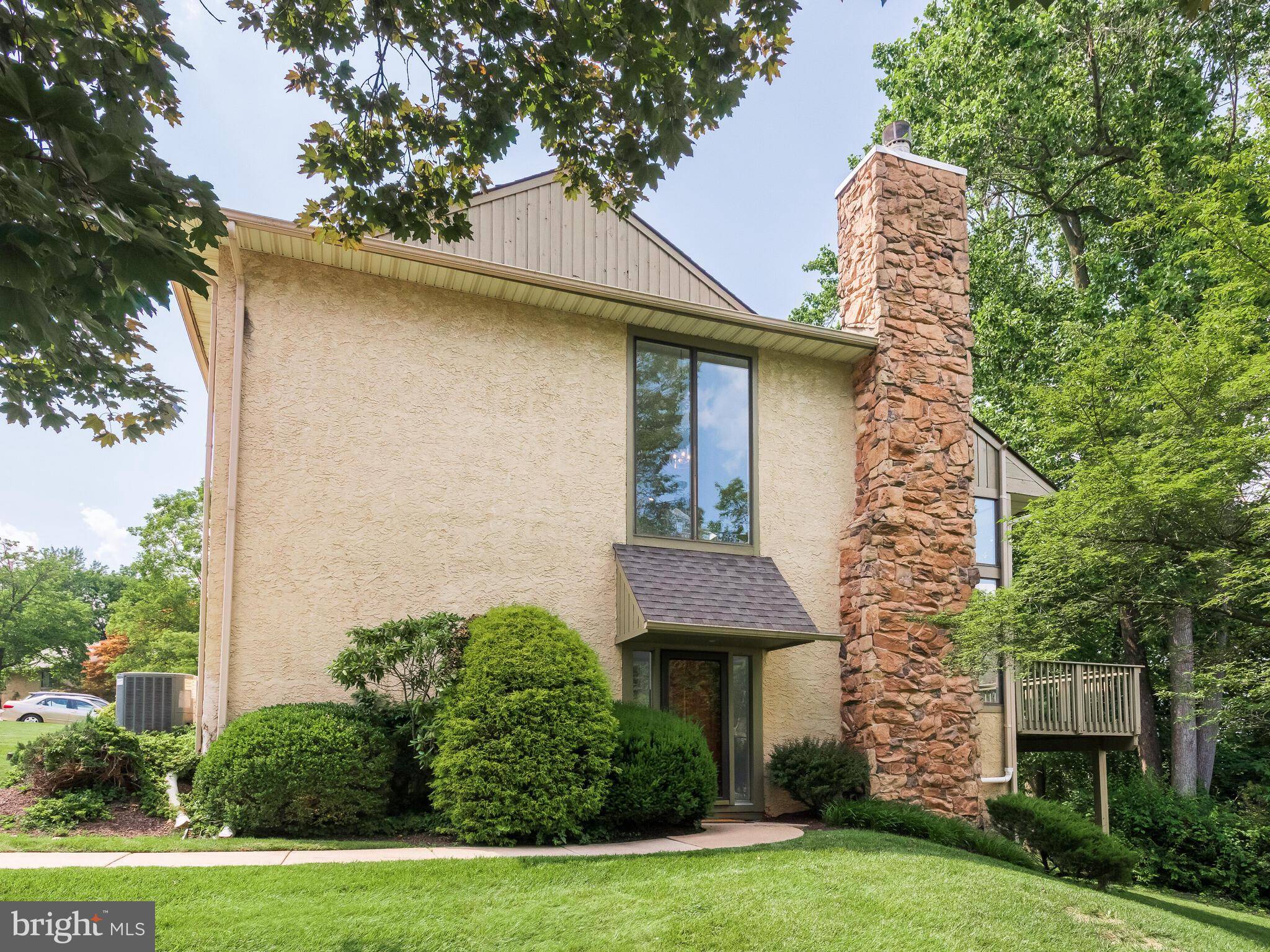 West Chester, PA 19380,398 LYNETREE DR #11-D
