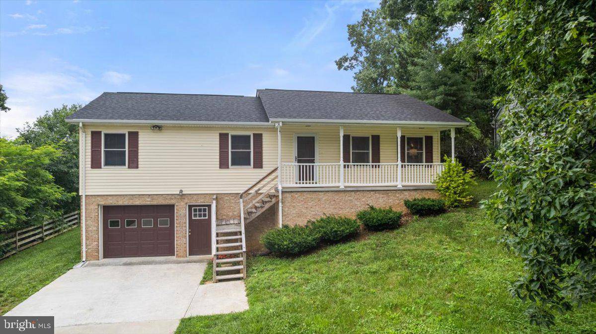 Stephens City, VA 22655,310 RIDGEFIELD AVE