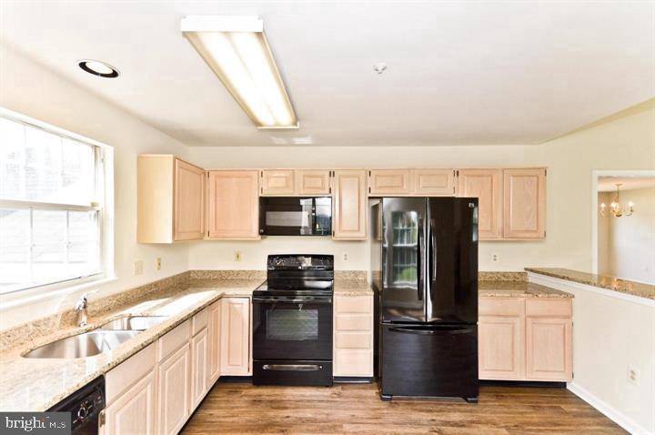Bowie, MD 20721,936 MILLPONDS CT